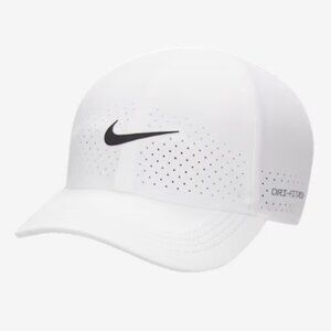 Nike Dri-FIT ADV Club